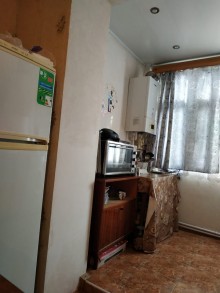 Satılır Köhnə Tikili, Sabunçu.r, Bakıxanov-2