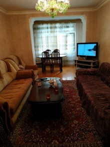 Satılır Köhnə Tikili, Sabunçu.r, Bakıxanov-6