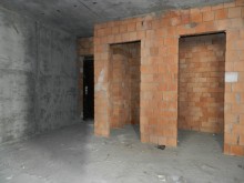 Satılır Yeni Tikili, Nəsimi.r, 20 Yanvar.m-8