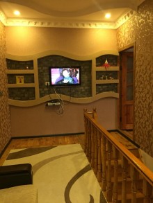 Satılır Həyət evi, Nizami.r, 8-ci kilometr, Qara Qarayev.m-6