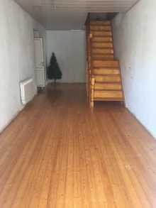 Satılır Həyət evi, Nizami.r, 8-ci kilometr, Qara Qarayev.m-18