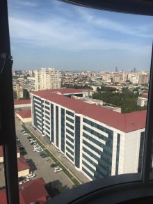 Satılır Yeni Tikili, Nəsimi.r-1