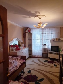 Satılır Köhnə Tikili, Sabunçu.r, Bakıxanov-2