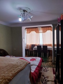 Satılır Köhnə Tikili, Sabunçu.r, Bakıxanov-7