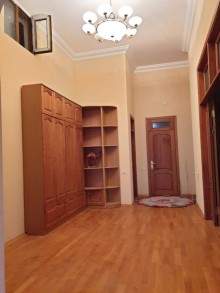 Satılır Həyət evi, Səbail.r, Badamdar-5