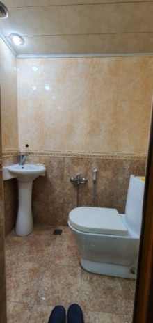 Satılır Köhnə Tikili, Nərimanov.r-8