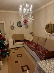 Satılır Köhnə Tikili, Sabunçu.r, Bakıxanov-6