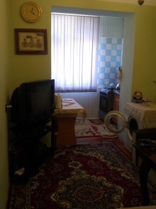Satılır Köhnə Tikili, Sabunçu.r, Bakıxanov-6