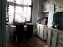 Satılır Köhnə Tikili, Sabunçu.r, Bakıxanov-2