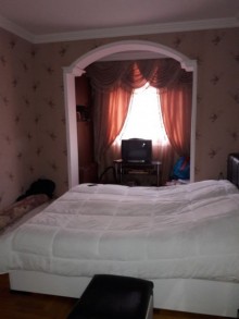 Satılır Köhnə Tikili, Sabunçu.r, Bakıxanov-9