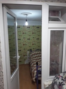 Satılır Köhnə Tikili, Sabunçu.r, Bakıxanov-5