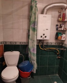 Satılır Köhnə Tikili, Sabunçu.r, Bakıxanov-8
