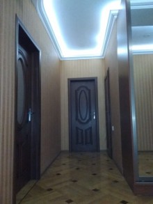 Satılır Yeni Tikili, Binəqədi.r, 8-ci mikrorayon, Gənclik.m-20