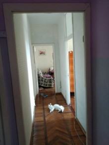 Satılır Köhnə Tikili, Binəqədi.r, 8-ci mikrorayon, Azadlıq.m-8