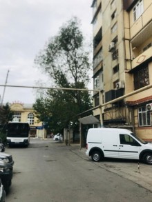 Satılır Köhnə Tikili, Sabunçu.r, Bakıxanov-1