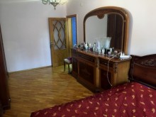 Satılır Köhnə Tikili, Sabunçu.r, Bakıxanov-7