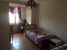 Satılır Köhnə Tikili, Sabunçu.r, Bakıxanov-9