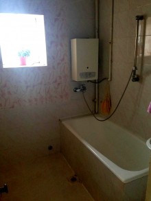 Satılır Köhnə Tikili, Sabunçu.r, Bakıxanov-2
