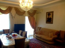 Satılır Köhnə Tikili, Sabunçu.r, Bakıxanov-10
