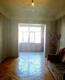 Satılır Köhnə Tikili, Sabunçu.r, Bakıxanov-9