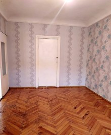 Satılır Köhnə Tikili, Sabunçu.r, Bakıxanov-10