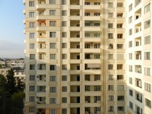 Satılır Yeni Tikili, Binəqədi.r, 7-ci mikrorayon-4
