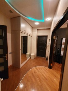 Satılır Yeni Tikili, Yasamal.r, İnşaatçılar.m-13