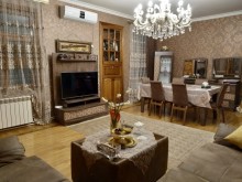 Satılır Həyət evi, Sabunçu.r, Bakıxanov, Neftçilər.m-4