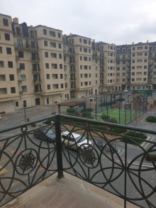 Satılır Yeni Tikili, Xətai.r, Ağ şəhər-9