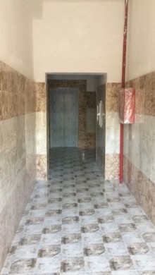 Satılır Yeni Tikili, Nizami.r, Xalqlar Dostluğu m..m-5