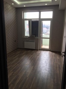 Satılır Yeni Tikili, Sabunçu.r, Bakıxanov-6
