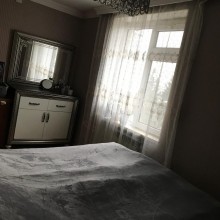 Satılır Köhnə Tikili, Yasamal.r, İnşaatçılar.m-17