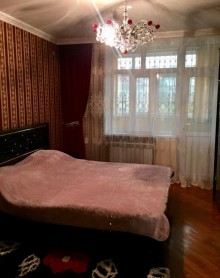 Satılır Köhnə Tikili, Sabunçu.r, Bakıxanov-5