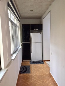 Satılır Köhnə Tikili, Sabunçu.r, Bakıxanov-6