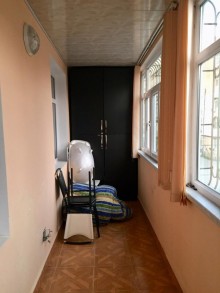 Satılır Köhnə Tikili, Sabunçu.r, Bakıxanov-8