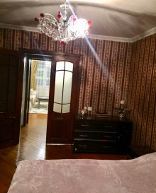 Satılır Köhnə Tikili, Sabunçu.r, Bakıxanov-9