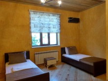 Satılır Həyət evi, Qəbələ.ş-11