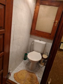 Satılır Köhnə Tikili, Nəsimi.r, 3-cü mikrorayon, Memar Əcəmi.m-9