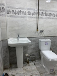 Satılır Köhnə Tikili, Binəqədi.r, Biləcəri, Avtovağzal.m-8
