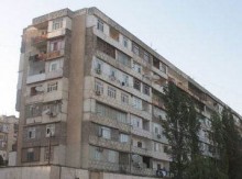 Satılır Köhnə Tikili, Sabunçu.r, Bakıxanov-1