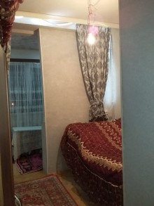 Satılır Köhnə Tikili, Sumqayıt.ş-10