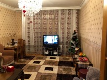 Satılır Köhnə Tikili, Sabunçu.r, Bakıxanov-10
