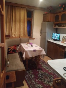 Satılır Köhnə Tikili, Sumqayıt.ş-9