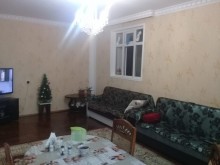 Satılır Həyət evi, Sumqayıt.ş-8