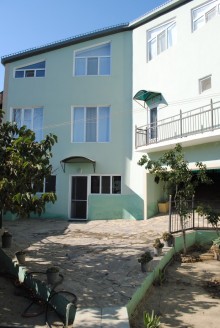 badamdrada aff otel terefde ev almaq, -2