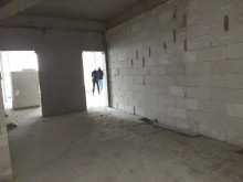 Satılır Yeni Tikili, Yasamal.r, İçərişəhər.m-11