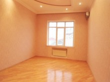 Satılır Həyət evi, Yasamal.r-18