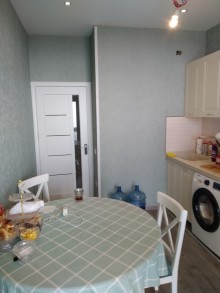 Satılır Yeni Tikili, Xətai.r, H.Aslanov, Həzi Aslanov.m-12