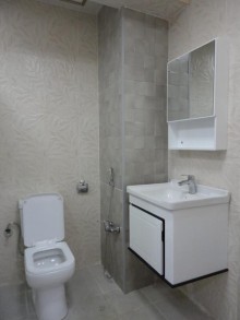 Satılır Yeni Tikili, Xətai.r, Əhmədli, Həzi Aslanov.m-8