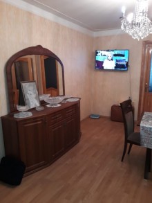 Satılır Köhnə Tikili, Yasamal.r, Yasamal, İnşaatçılar.m-7